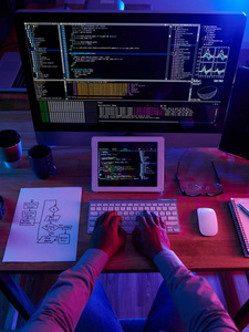 交時(shí) 計(jì)算機(jī)編程中的時(shí)序與素材管理